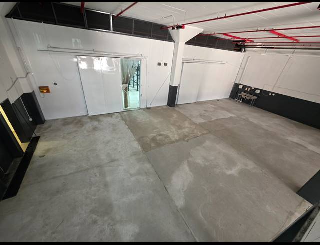 1,199M² WAREHOUSE TO LET IN CITY DEEP